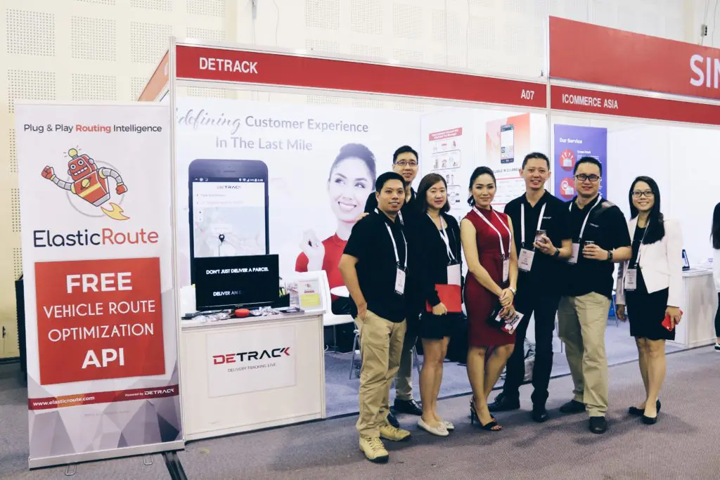 Team Detrack at e2eCommerce Indonesia 2017