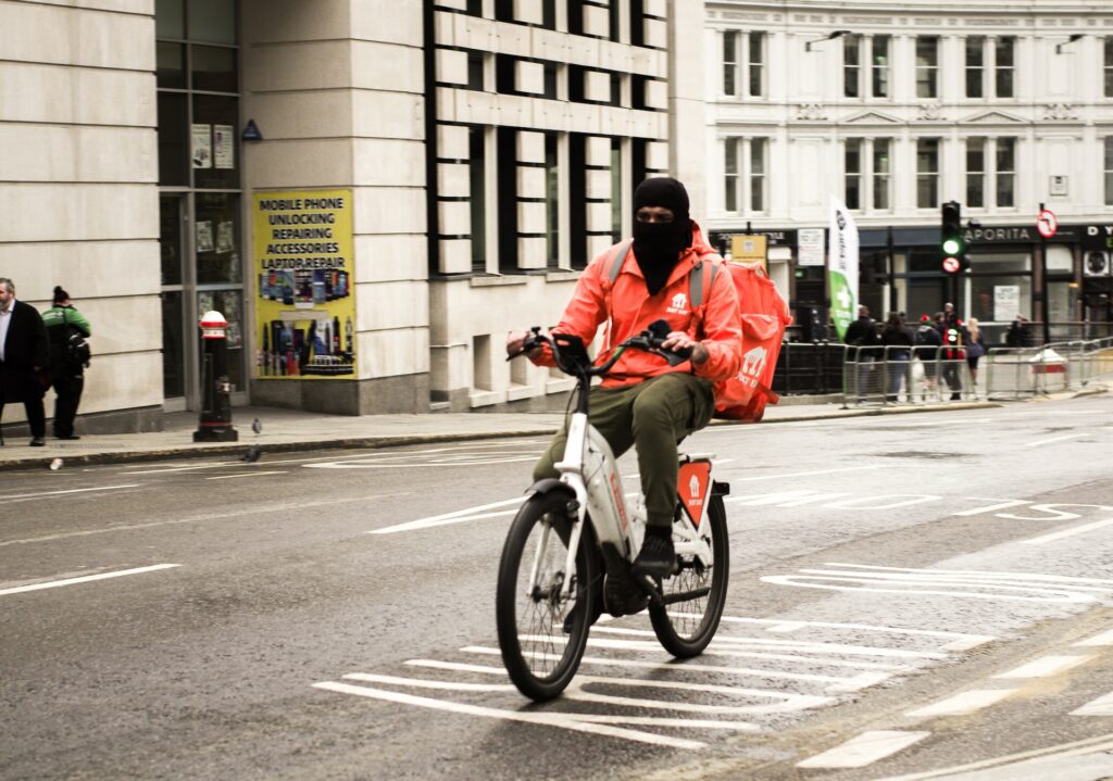 start a food delivery business